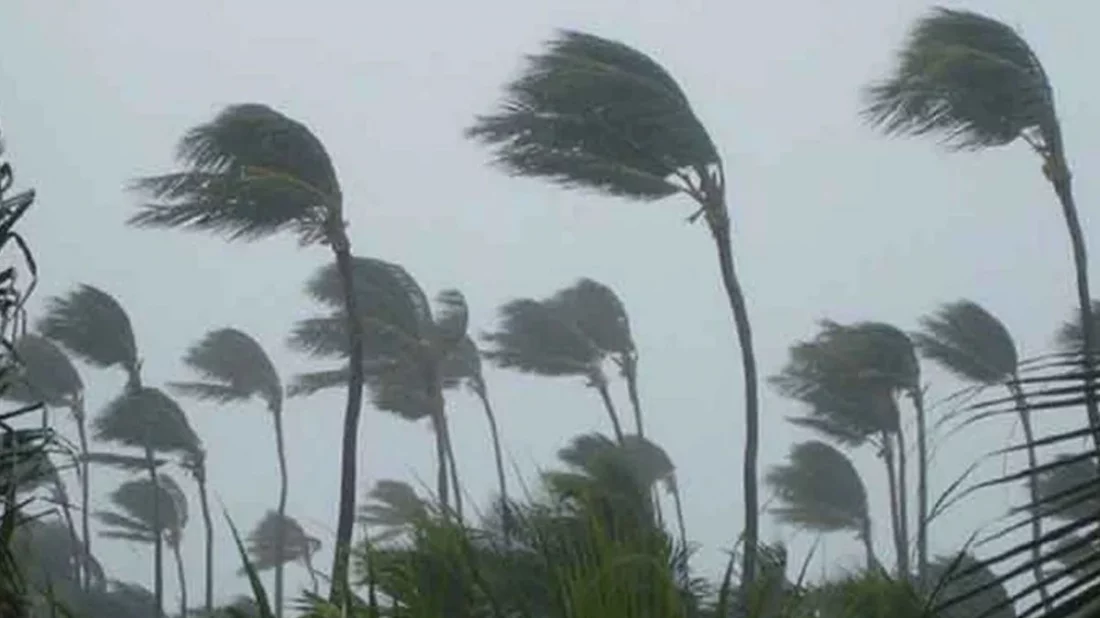 রাতের মধ্যে ৭ অঞ্চলে কালবৈশাখীর শঙ্কা, নদীবন্দরে সতর্ক সংকেত