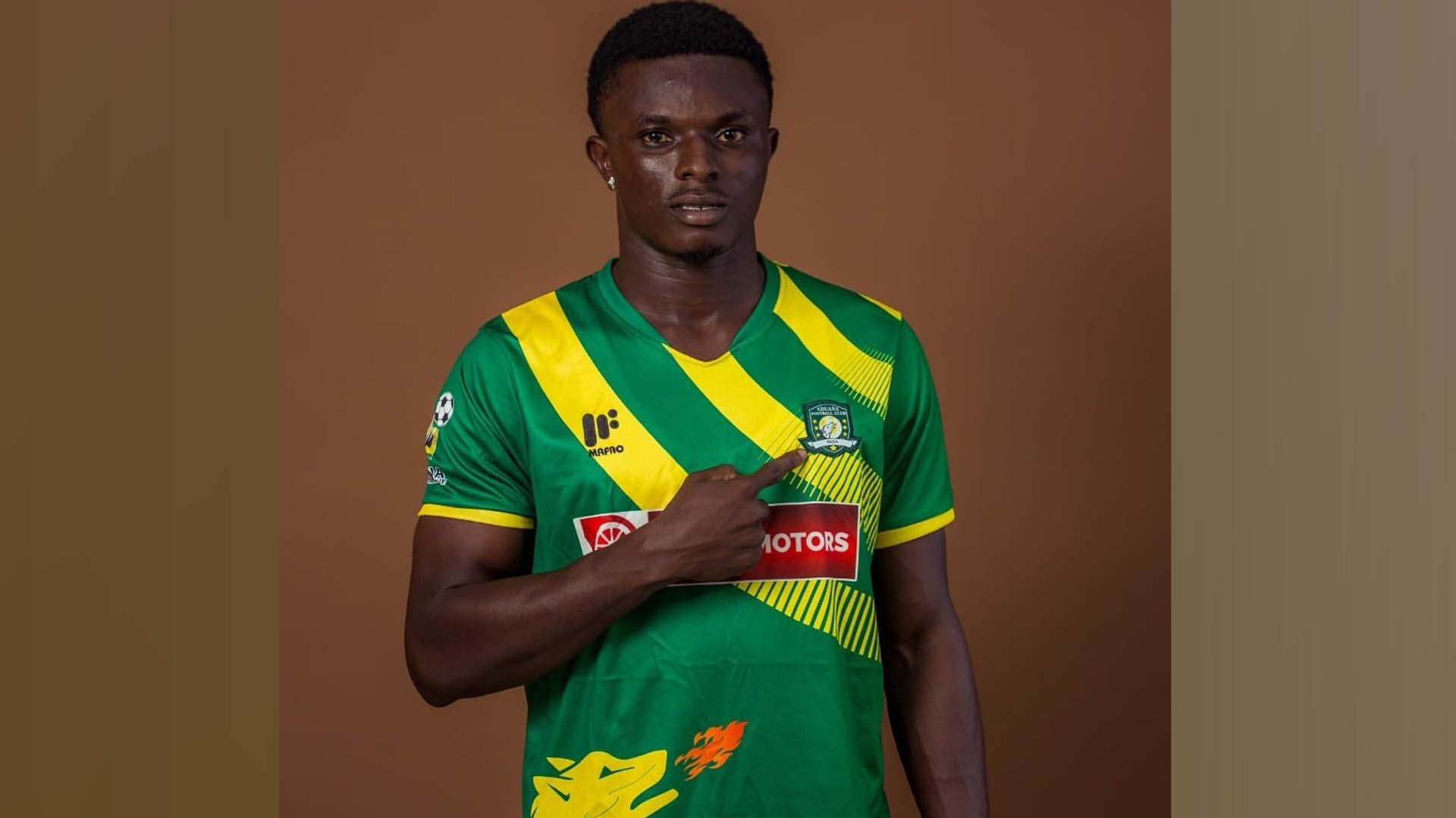 য়াড়বাহী বাসে সশস্ত্র ডাকাত হামলা, গুলিতে প্রাণ গেল ফুটবলার ফ্রিমপংয়ের