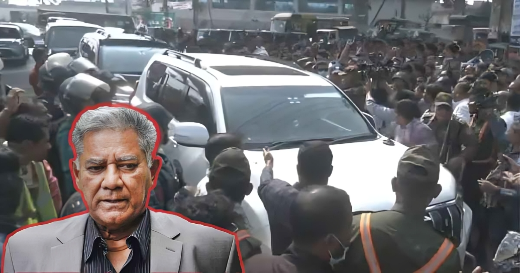 চট্টগ্রাম বন্দরে এসে শ্রমিক-কর্মচারীদের তীব্র বিক্ষোভের মুখে নৌ উপদেষ্টা