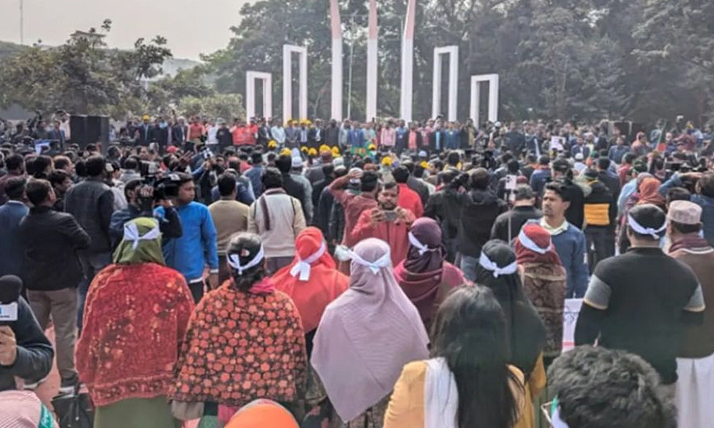 প্রাথমিক শিক্ষকরা দিলেন অনির্দিষ্টকালের কর্মবিরতির ঘোষণা