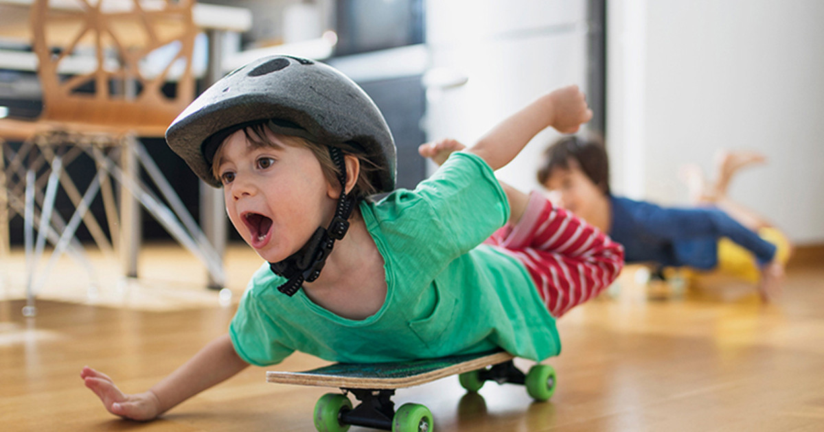 শিশুর অতিরিক্ত চঞ্চলতা: স্বাভাবিক নাকি সতর্কতার লক্ষণ?