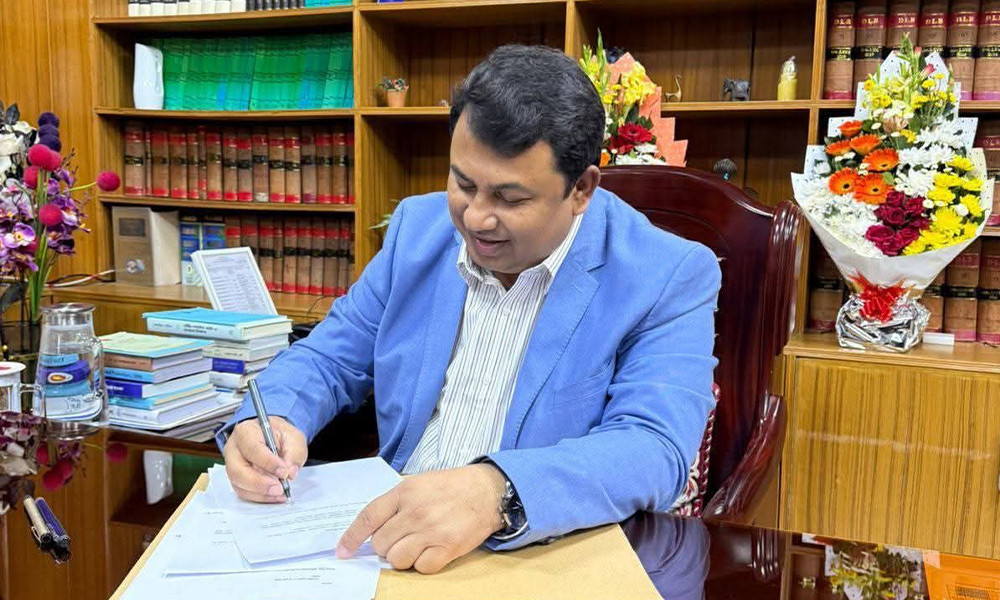 আইনমন্ত্রীর একান্ত সচিব পদে নিযুক্ত হলেন ঢাকার সিজিএম