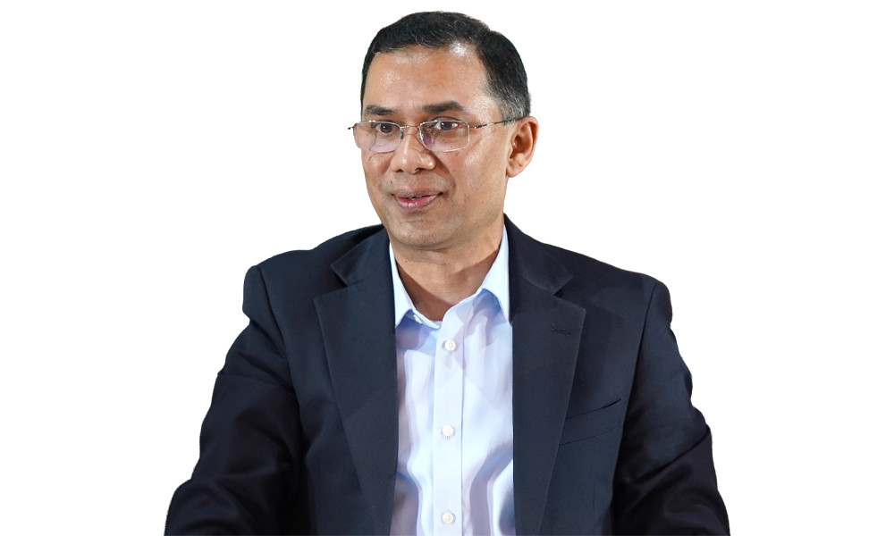 নারীদের জন্য আলাদা বাস সার্ভিস চালুর নির্দেশ দিলেন প্রধানমন্ত্রী