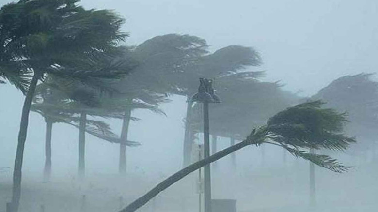 দেশের ৮ বিভাগে কালবৈশাখী ও বজ্রসহ বৃষ্টি, আবহাওয়ায় সতর্কতা জারি