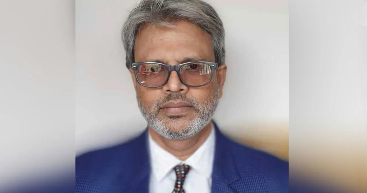 ঢাকা বিশ্ববিদ্যালয়ের প্রক্টর অধ্যাপক সাইফুদ্দিন আহমেদের পদত্যাগ