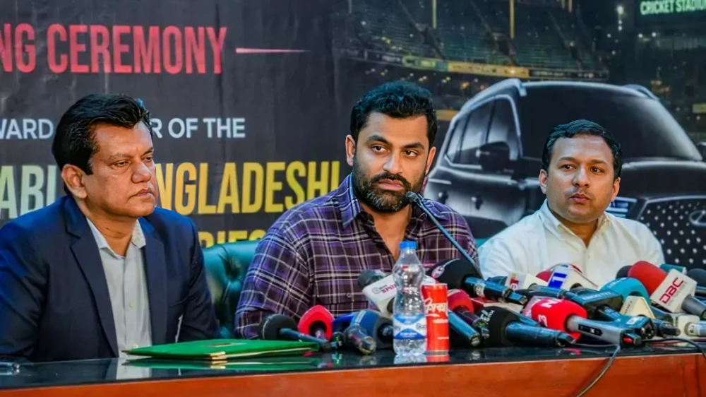 অস্ট্রেলিয়া সিরিজে সেরা পারফরমারকে বিলাসবহুল গাড়ি-বড় চমক দিল বিসিবি ও চেরি!