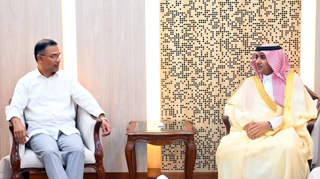 প্রধানমন্ত্রীর সঙ্গে সৌদি রাষ্ট্রদূতের সৌজন্য সাক্ষাৎ, হজসহ দ্বিপাক্ষিক ইস্যুতে আলোচনা