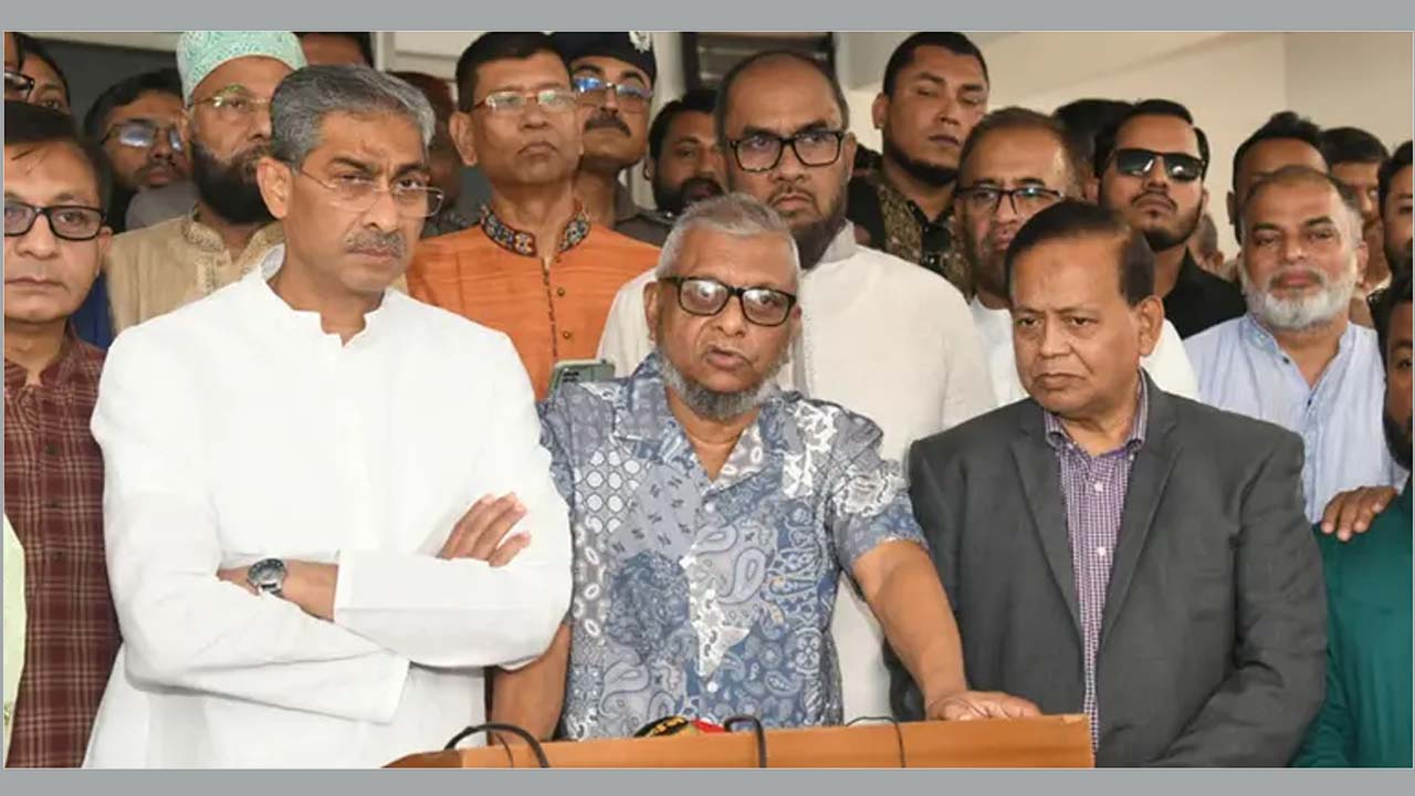 শিগগিরই প্রবাসী কার্ড চালু হবে: প্রবাসী কল্যাণমন্ত্রী
