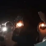 হারিকেন হাতে আ.লীগ নেতাকর্মীদের ঝটিকা মিছিল