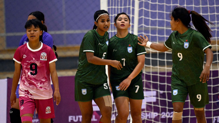 ভারতকে হারালেও ভুটানের কাছে আটকালো বাংলাদেশ নারী ফুটসাল দল