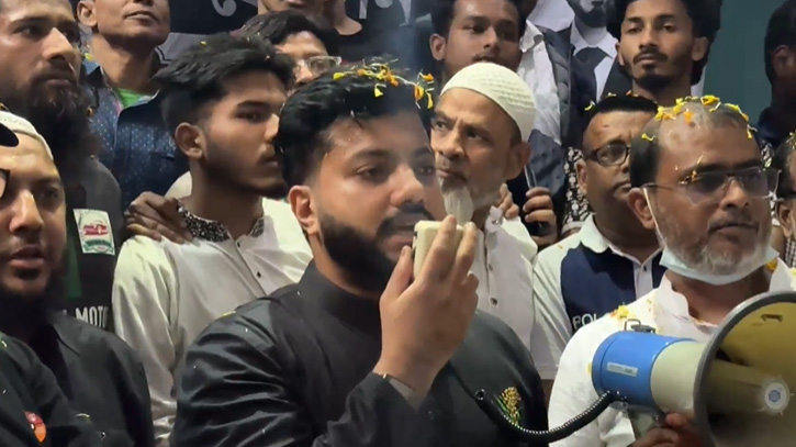 নারীর অধিকার ও সম্মান রক্ষায় বিএনপি প্রতিশ্রুতিবদ্ধ: ইশরাক হোসেন