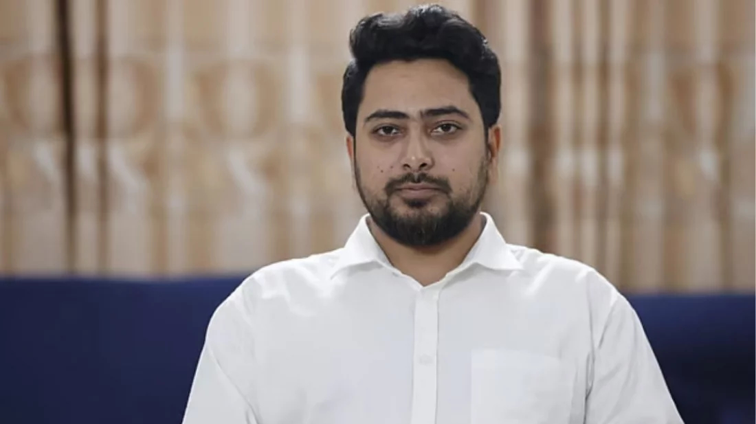 দলের ঘোষণাপত্র পাঠ করলেন নাহিদ ইসলাম, যা আছে ঘোষণাপত্রে