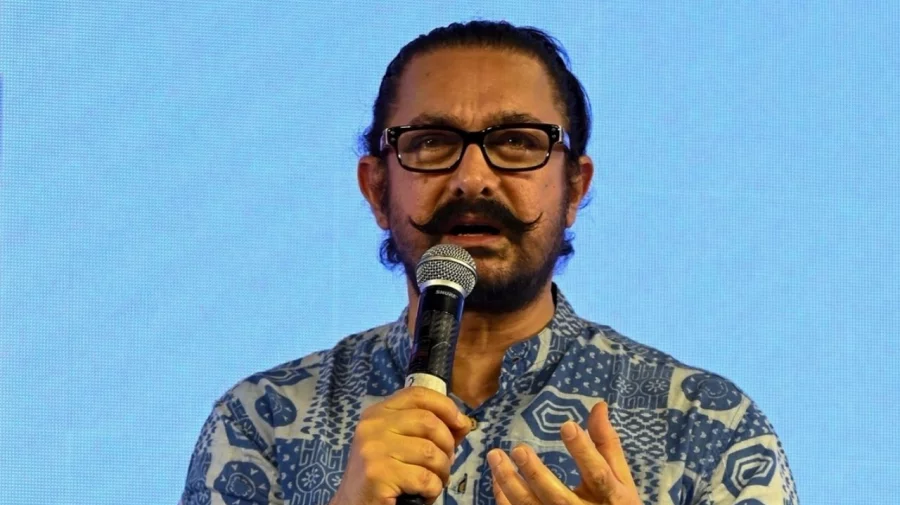 জিম ছাড়াই ১৮ কেজি ওজন কমিয়ে চমক দিলেন আমির খান