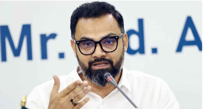 বিশ্বকাপ না খেলার কারণ খুঁজতে তদন্ত কমিটি গঠনের ঘোষণা দিলেন ক্রীড়া প্রতিমন্ত্রী আমিনুল হক