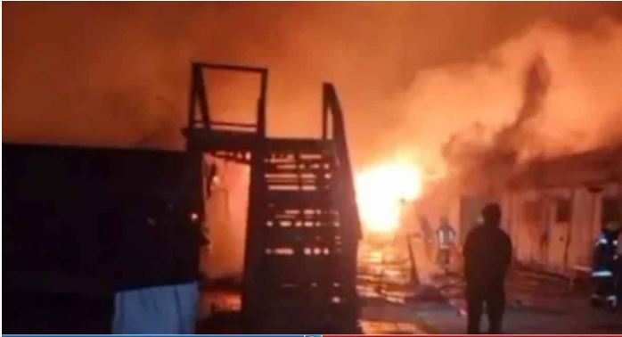 কাবুলের হাসপাতালে ভয়াবহ বিমান হামলা- ৪০০ নিহতের দাবি, মুখোমুখি অবস্থানে আফগানিস্তান-পাকিস্তান