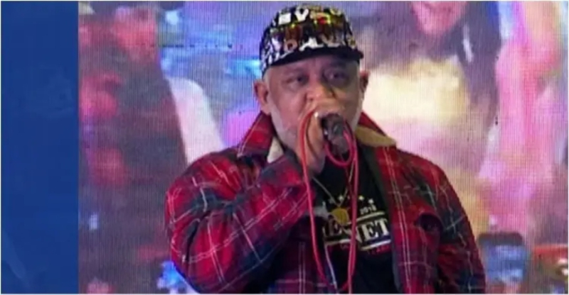 গ্রেপ্তারের আগে গান গেয়ে ভাইরাল খলনায়ক ডন!