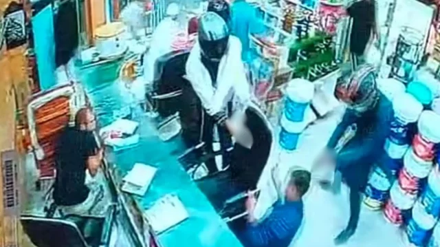 বিদেশ থেকে হত্যার নির্দেশ, ভাড়াটে সন্ত্রাসীদের হাতে খুন যুবদল নেতা কিবরিয়া