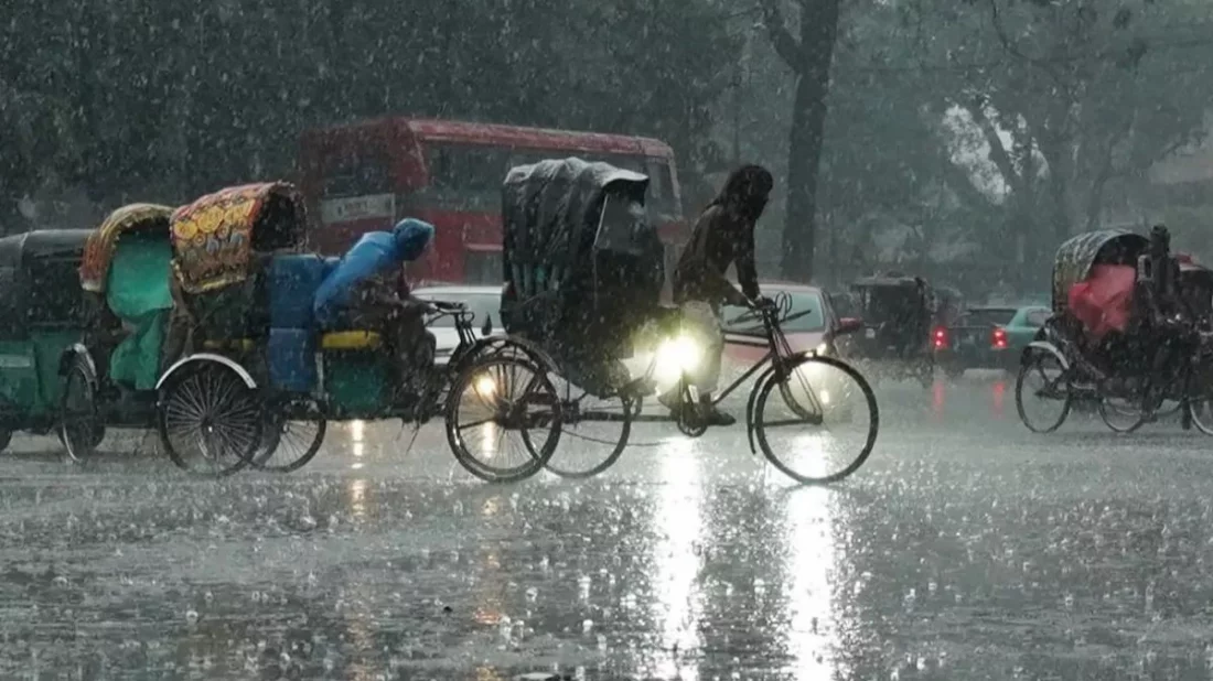 ঢাকাসহ চার বিভাগে অতি ভারি বৃষ্টির শঙ্কা, ঝড়ো হাওয়ার সতর্কতা জারি