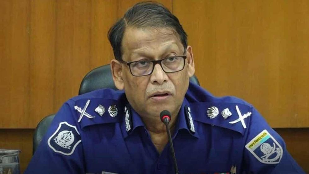 নির্বাচনের পরই দেশে না থেকে বাইরে চলে যেতে পারেন আইজিপি