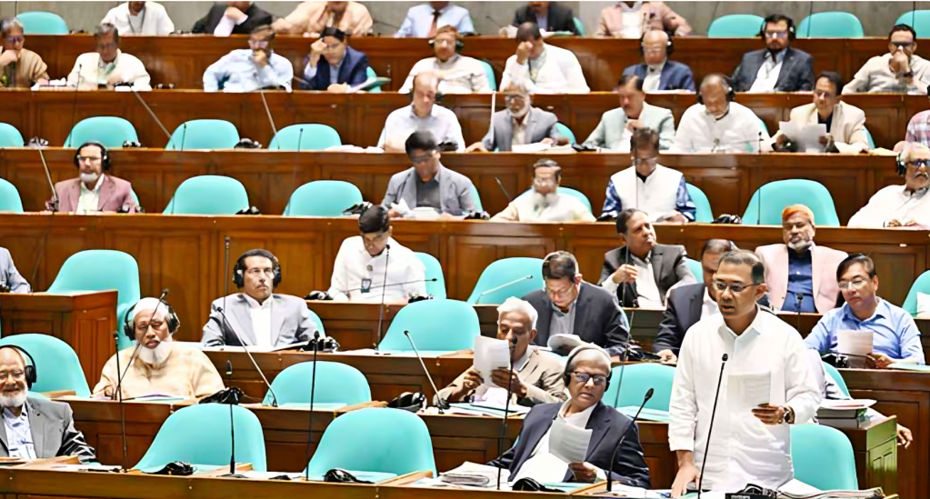 বৃষ্টিতে ক্ষতিগ্রস্ত কৃষকদের জন্য সরকারের সহায়তার আশ্বাস