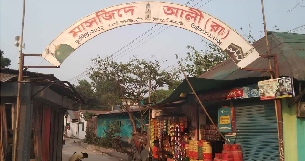 মায়ের সুস্থতার আকুতি-মসজিদের দানবাক্সে সোনার দুল ও চিরকুটে আবেগঘন বার্তা