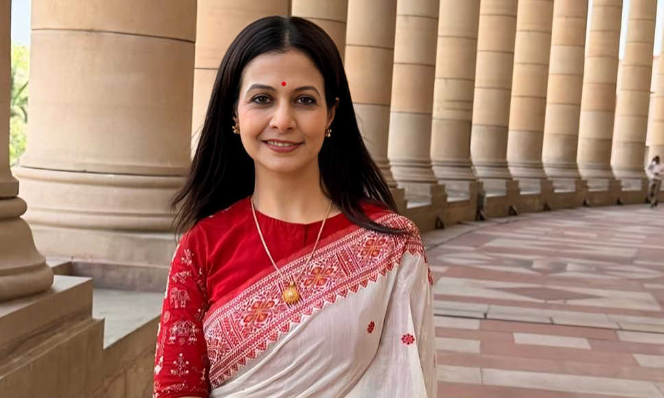 চলচ্চিত্রের মঞ্চ ছাড়িয়ে এবার রাজনীতির মঞ্চে কোয়েল, রাজ্যসভার শপথগ্রহণ সম্পন্ন