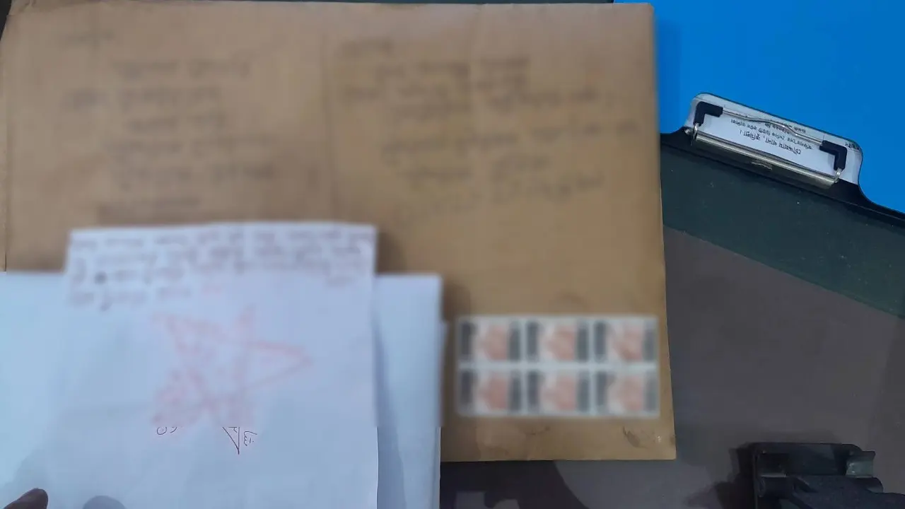 কৃষককে কাফনের কাপড় পাঠিয়ে হুমকি