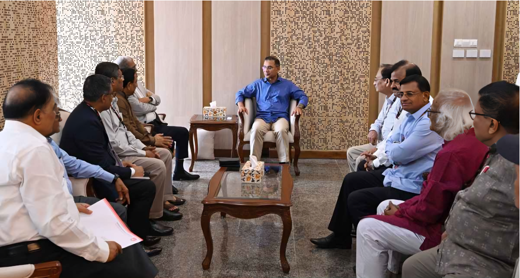 সৌদিতে অবস্থানরত প্রবাসী বাংলাদেশিদের জন্য জরুরি সতর্কবার্তা