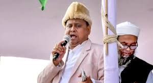 আলোচনার কেন্দ্রে উঠে এসেছেন বহিষ্কৃত তৃণমূল নেতা হুমায়ুন কবীর!