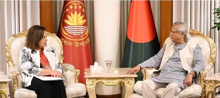 প্রধান উপদেষ্টার সঙ্গে তুরস্কের উপ-পররাষ্ট্রমন্ত্রীর সৌজন্য সাক্ষাৎ