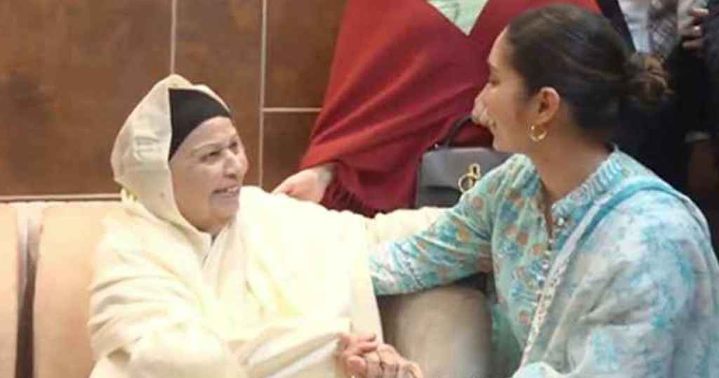 নানীর সান্নিধ্যে আবেগ আপ্লুত জায়মা রহমান