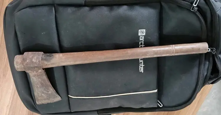 পরীক্ষা কেন্দ্রের বাইরে কুড়ালসহ শিক্ষার্থী আটক!