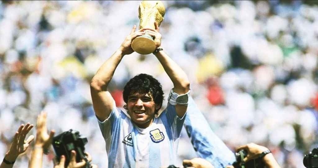 শুভ জন্মদিন ফুটবল ঈশ্বর ম্যারাডোনা: চির অমর কিংবদন্তির ৬৫ বছর