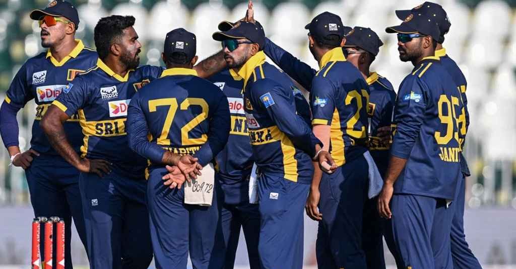 পাকিস্তানে বোমা হামলা: নিরাপত্তা শঙ্কায় দেশে ফিরছেন লঙ্কান ক্রিকেটাররা