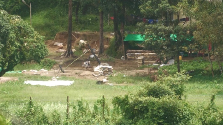 দেড় মাসেও বন্ধ হয়নি গোলাগুলি
