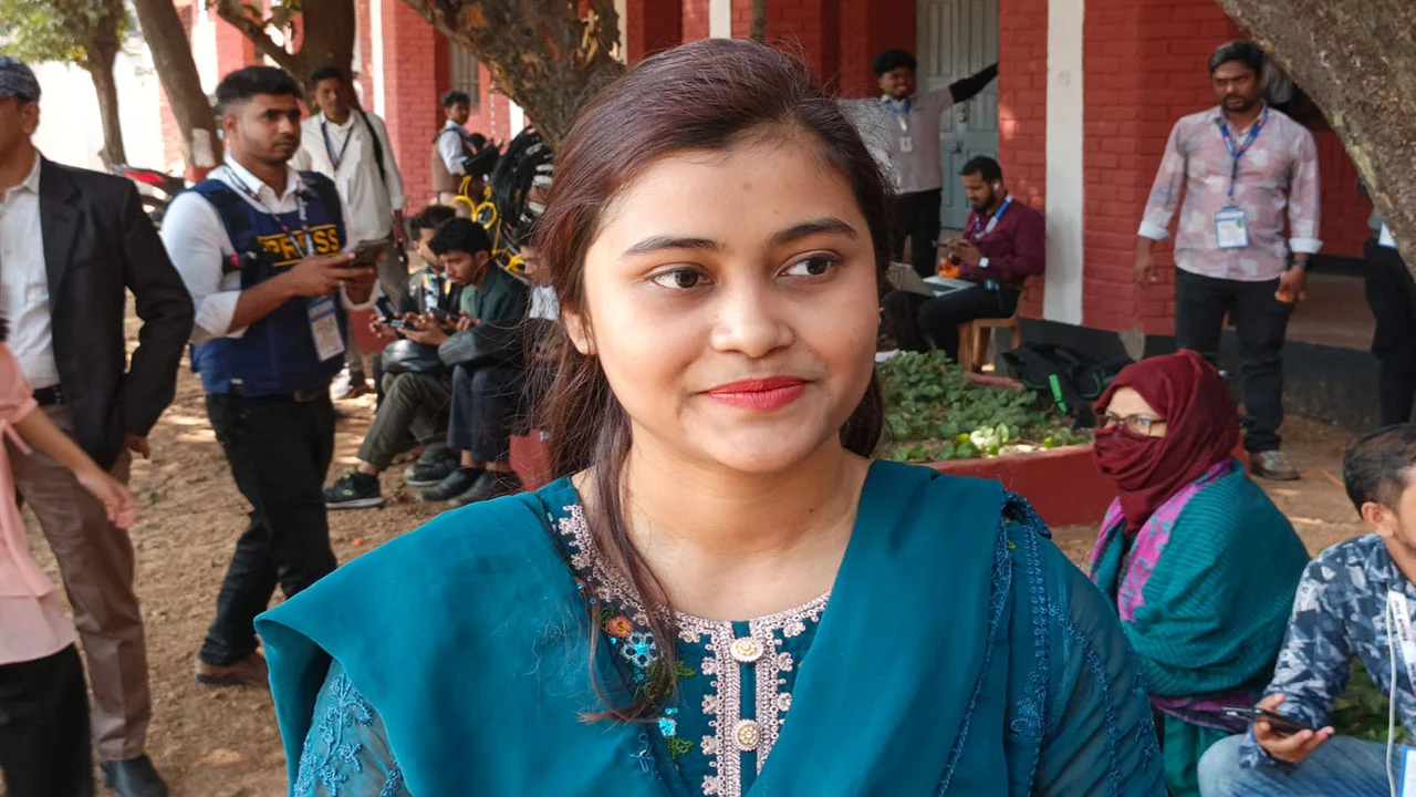 ভোটের মাঠে শহিদ ওসমান হাদির স্মৃতি ফিরে এল