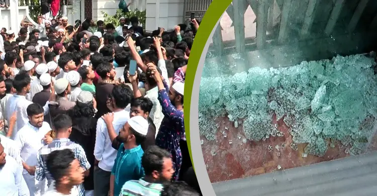 নাসীরুদ্দীনের উপস্থিতিতে হট্টগোলে ভাঙল মসজিদের গ্লাস!