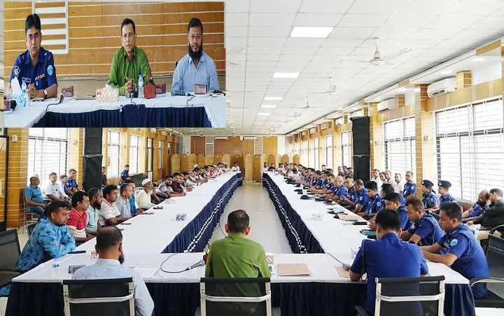 ঈদ উপলক্ষ্যে পশুরহাটের ইজারাদারদের সাথে কুমিল্লা পুলিশের মতবিনিময় সভা