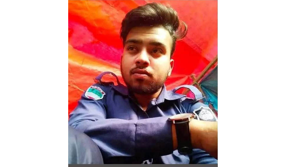 কুষ্টিয়া মিরপুরে পুলিশ সদস্যের ঝুলন্ত লাশ উদ্ধার