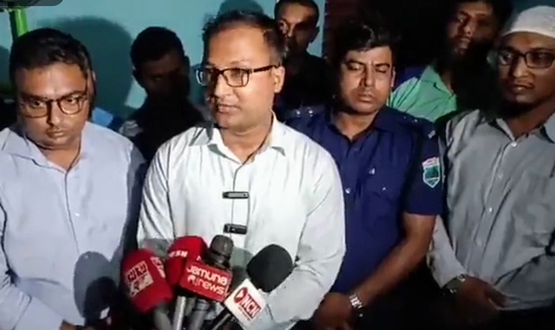 বগুড়ার লাহিড়ীপাড়ায় খাদ্য বান্ধব কর্মসূচির প্রায় সাড়ে ৯ হাজার কেজি চাল জব্দ!