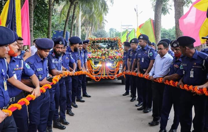 যথাযথ আনুষ্ঠানিকতার মধ্য দিয়ে বগুড়ার পুলিশ সুপারের বিদায়