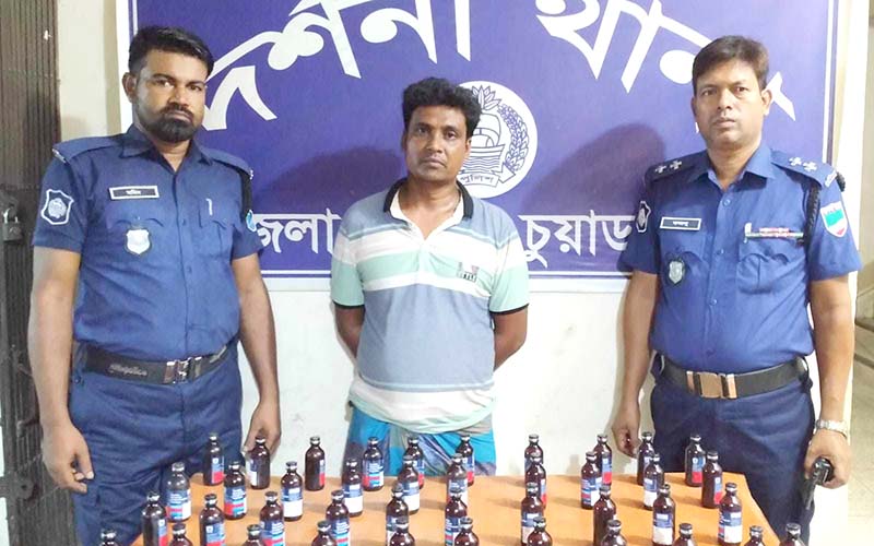 দশনার ছয়ঘরিয়ায় ৫২ বোতল ফেনসিডিল উদ্ধার, আটক ১