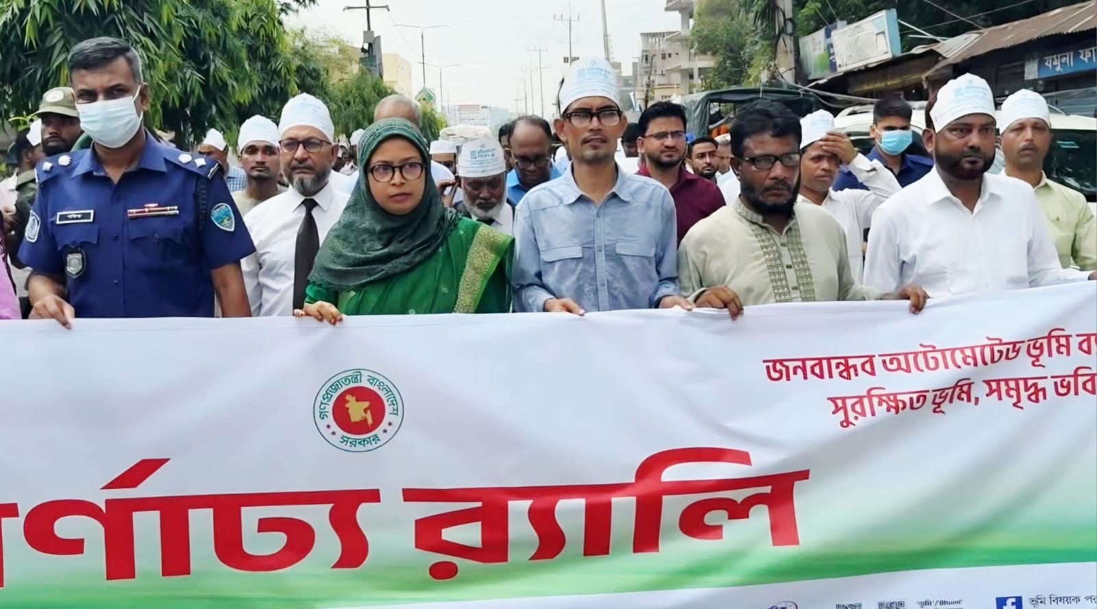 ফেনীতে ভূমি সেবা মেলা উদ্বোধন: প্রযুক্তিনির্ভর ও দুর্নীতিমুক্ত ভূমি ব্যবস্থার প্রত্যয় প্রধানমন্ত্রীর