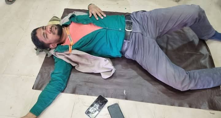 ফেনীতে সাংবাদিক ওমর ফারুকের উপর সন্ত্রাসীদের হামলা