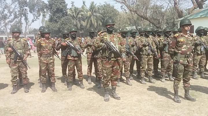গাইবান্ধার দুর্গম চরে সেনাবাহিনীর নির্বাচনী মহড়া অনুষ্ঠিত