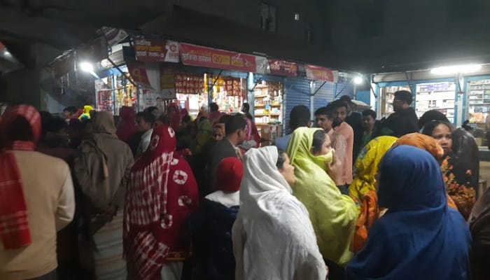 পারিবারিক কলহের জেরে স্ত্রীকে জবাইয়ের পর স্বামীর আত্মহত্যা