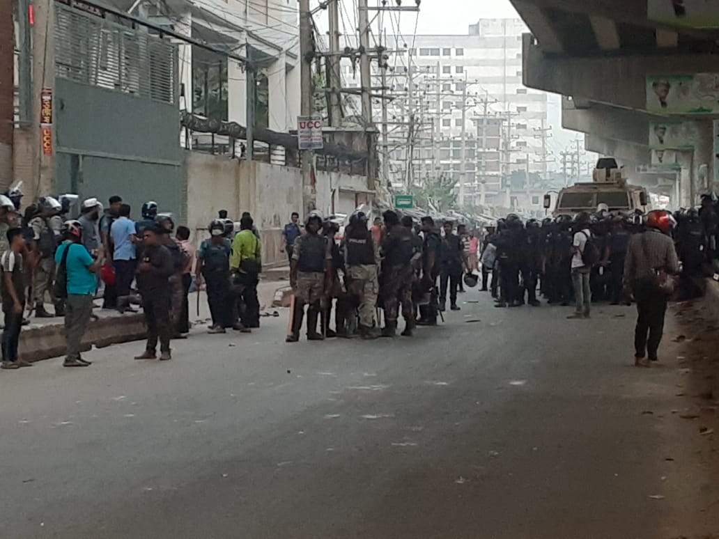 কোনাবাড়ীতে বর্ধিত বেতনের সিদ্ধান্ত প্রত্যাখ্যান: আবারও আন্দোলনে শ্রমিকরা