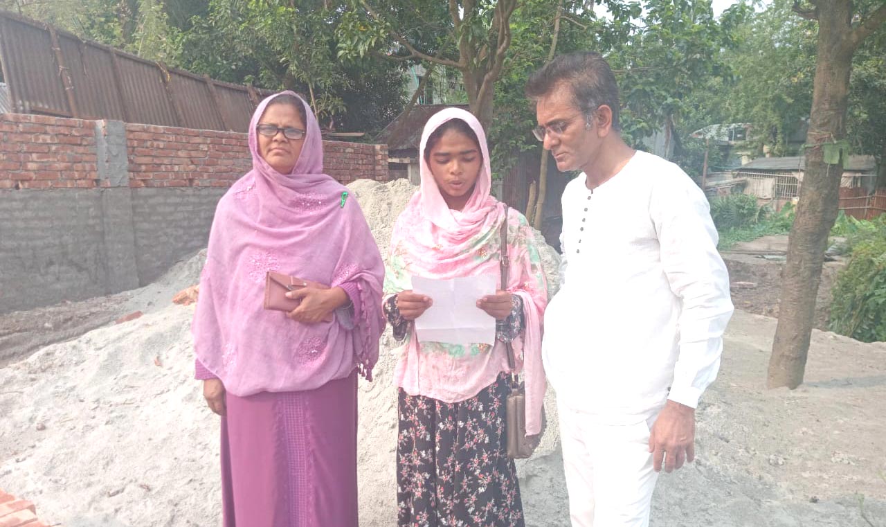 গাজীপুরে পৈত্রিক সূত্রে পাওয়া জমি থেকে চলে যেতে হুমকির অভিযোগ!