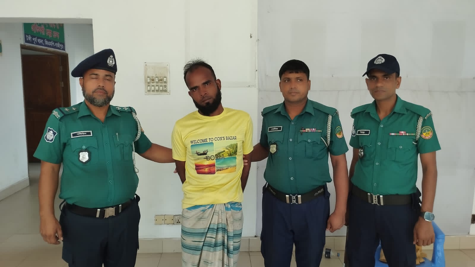 গাজীপুরে খুনের মামলার পলাতক আসামি জাহাঙ্গীর গ্রেফতার