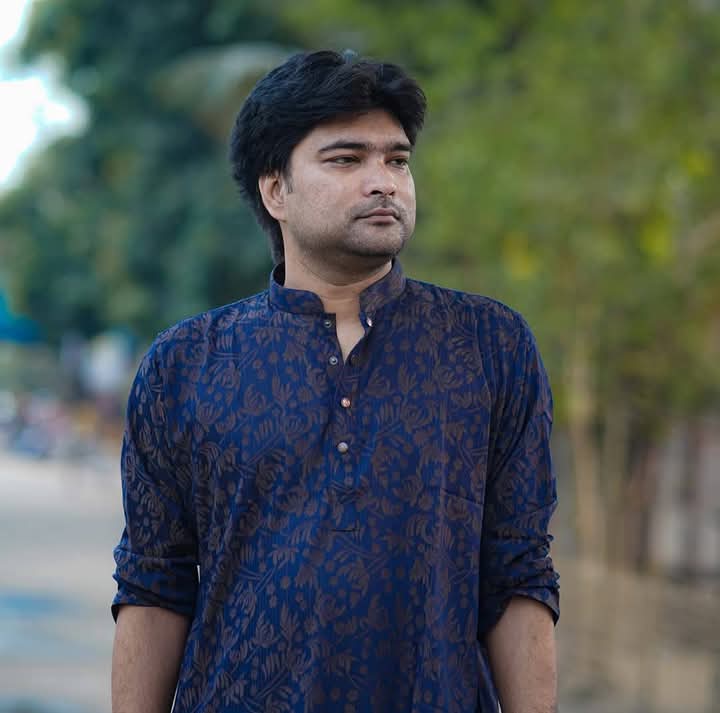 হাতীবান্ধায় নিষিদ্ধ সংগঠন ছাত্রলীগের সাবেক সভাপতি গ্রেফতার